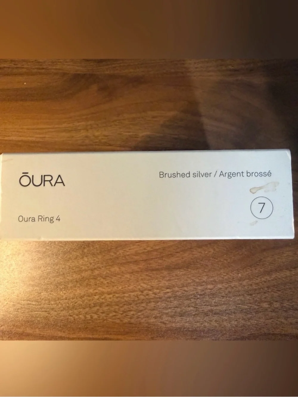 Oura Gen 4 in brushed silver